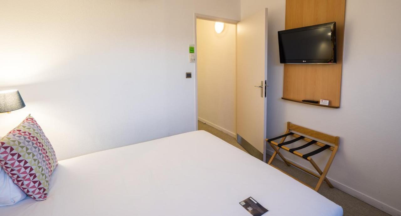 Hotel Campanile Montesson - Le Vesinet Zewnętrze zdjęcie